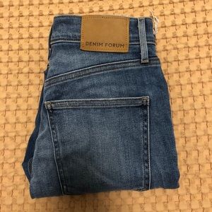 Aritzia Denim Forum Lola Crop size 26